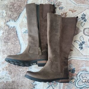 Sorel Brown Winter Rain Boots Versatile and Durable